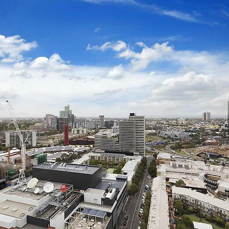 Complete Host Southpoint Apartments Melbourne City Exterior foto