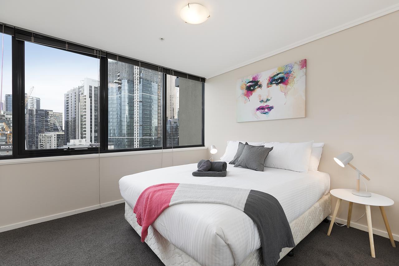 Complete Host Southpoint Apartments Melbourne City Exterior foto
